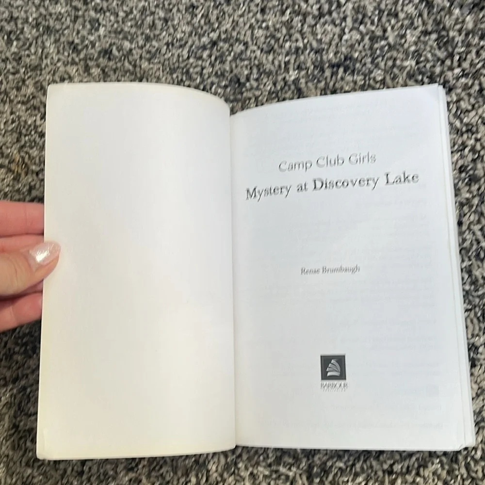 Girls book: camp club girls & the mystery at discovery Lake